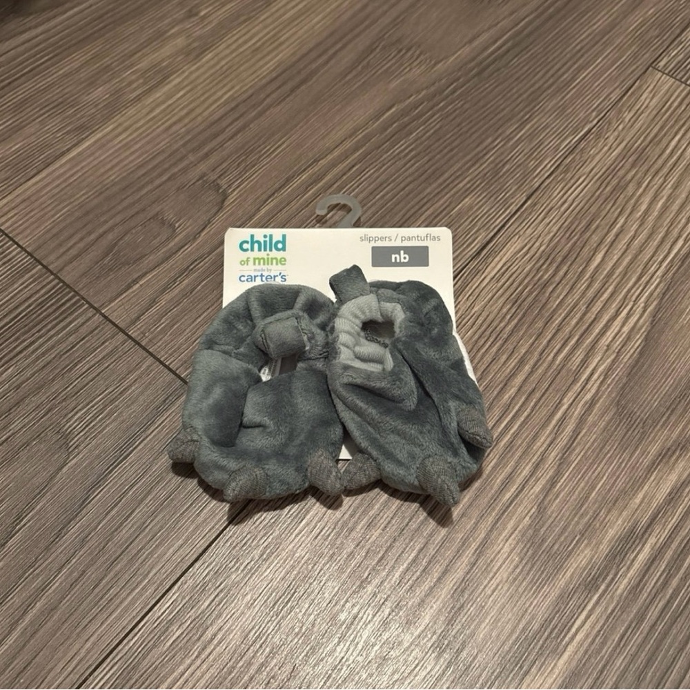 Child Of Mine Carter's Green Dinosaur Newborn Slippers